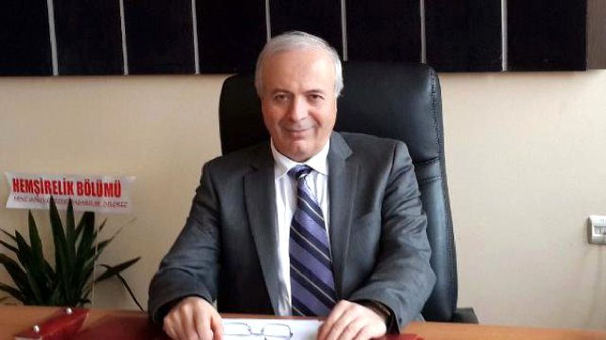 Cü, Bildiriye İmza Atan Profesörle İlgili Açıklama Yaptı
