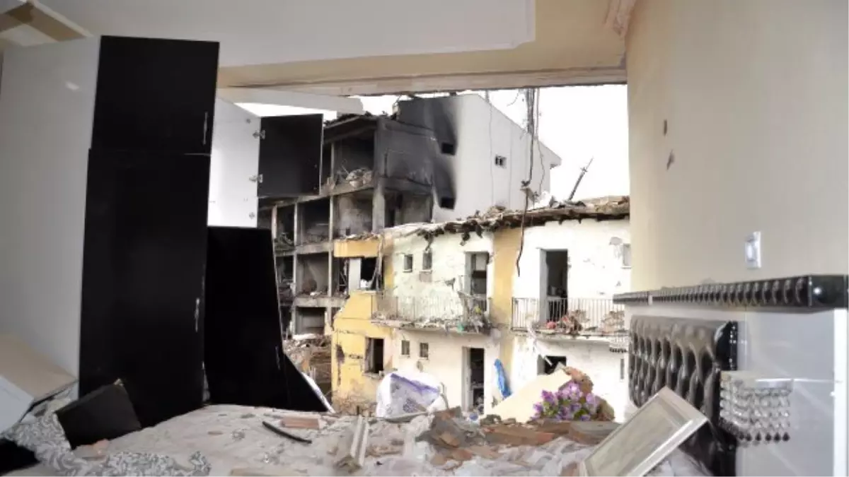 Diyarbakır\'daki Dehşeti Yaşayanlar Konuştu: Deprem Oldu Sandık