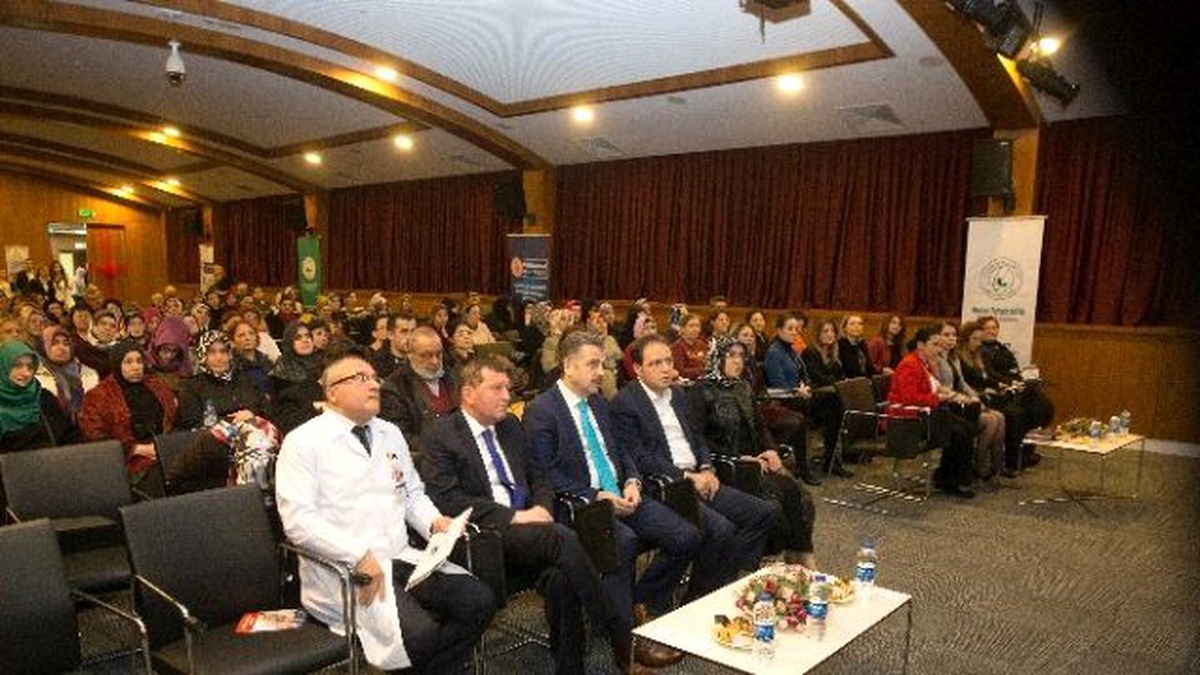 Gaziosmanpaşa\'da Hasta ve Yaşlı Bakımı Eğitim Programı Başladı