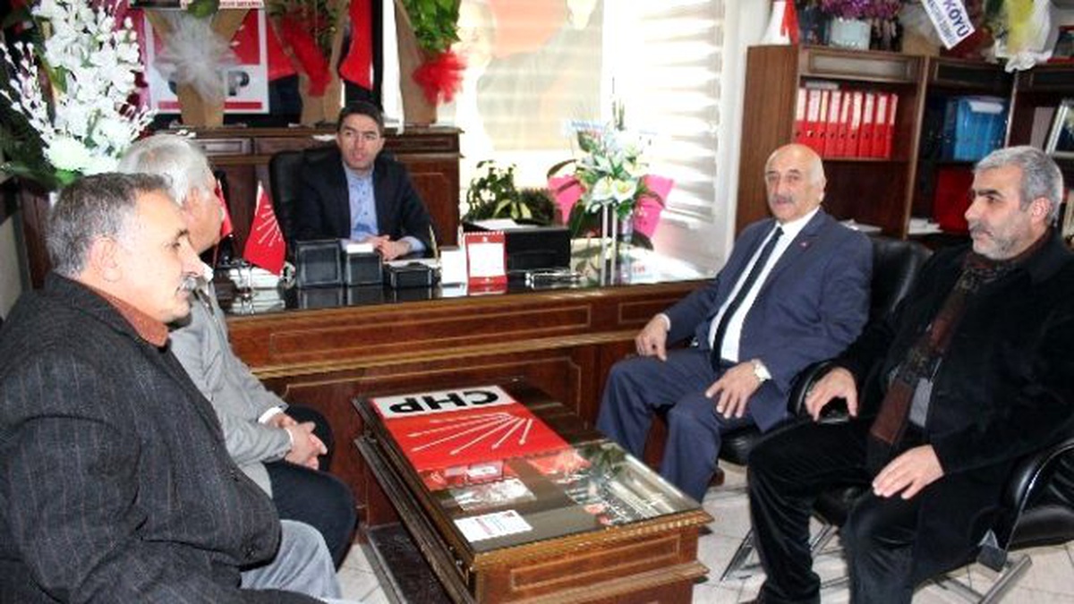 Kaysı Kent Muhtarlar Derneğinden CHP\'ye Ziyaret
