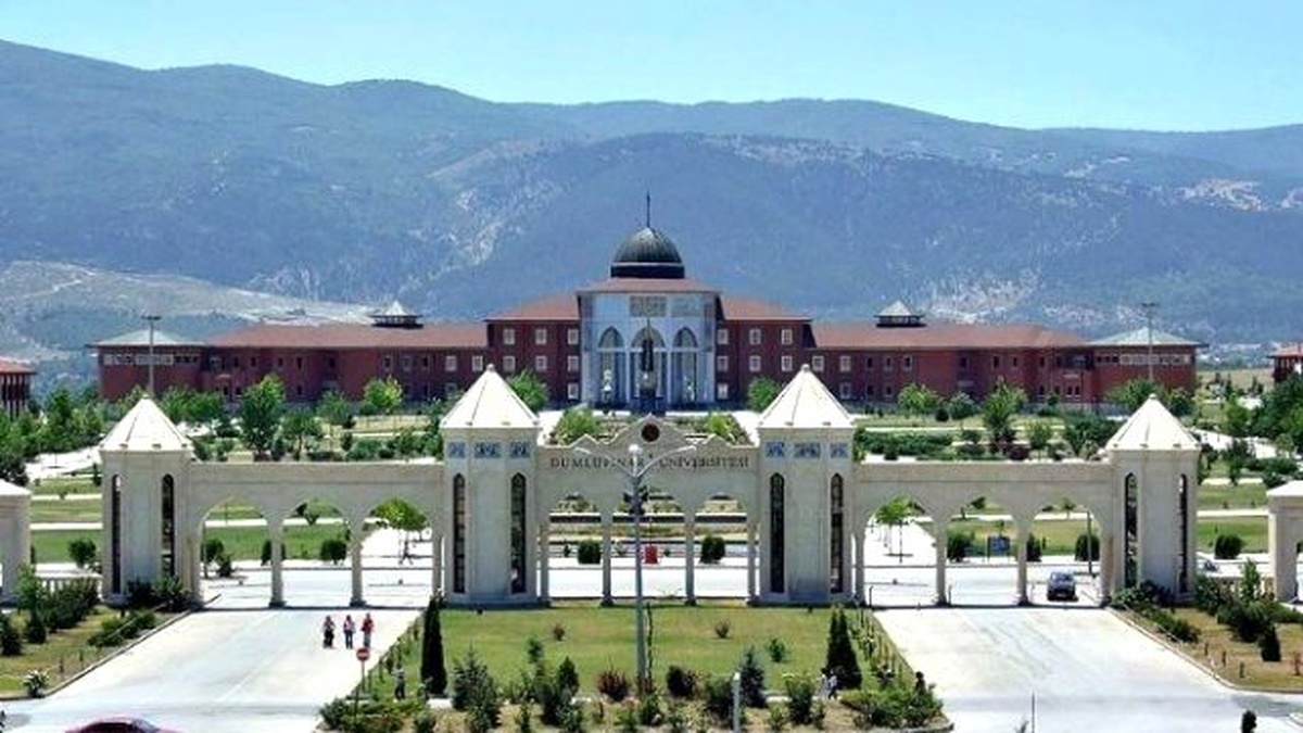 Kütahya Dumlupınar Üniversitesi Senatosu\'ndan Akademisyenlerin Bildirisine Tepki