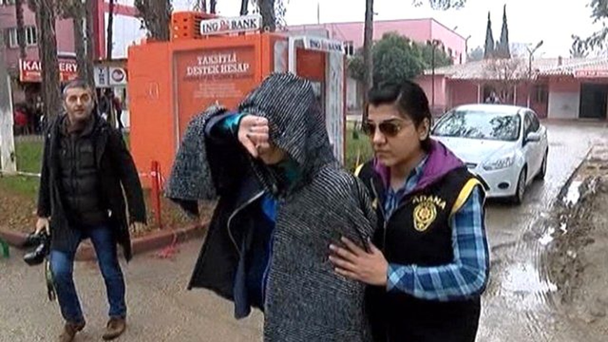 Moldova Asıllı Lilia, Türkmenistan Uyruklu Kadına Fuhuş Yaptırırken Yakalandı