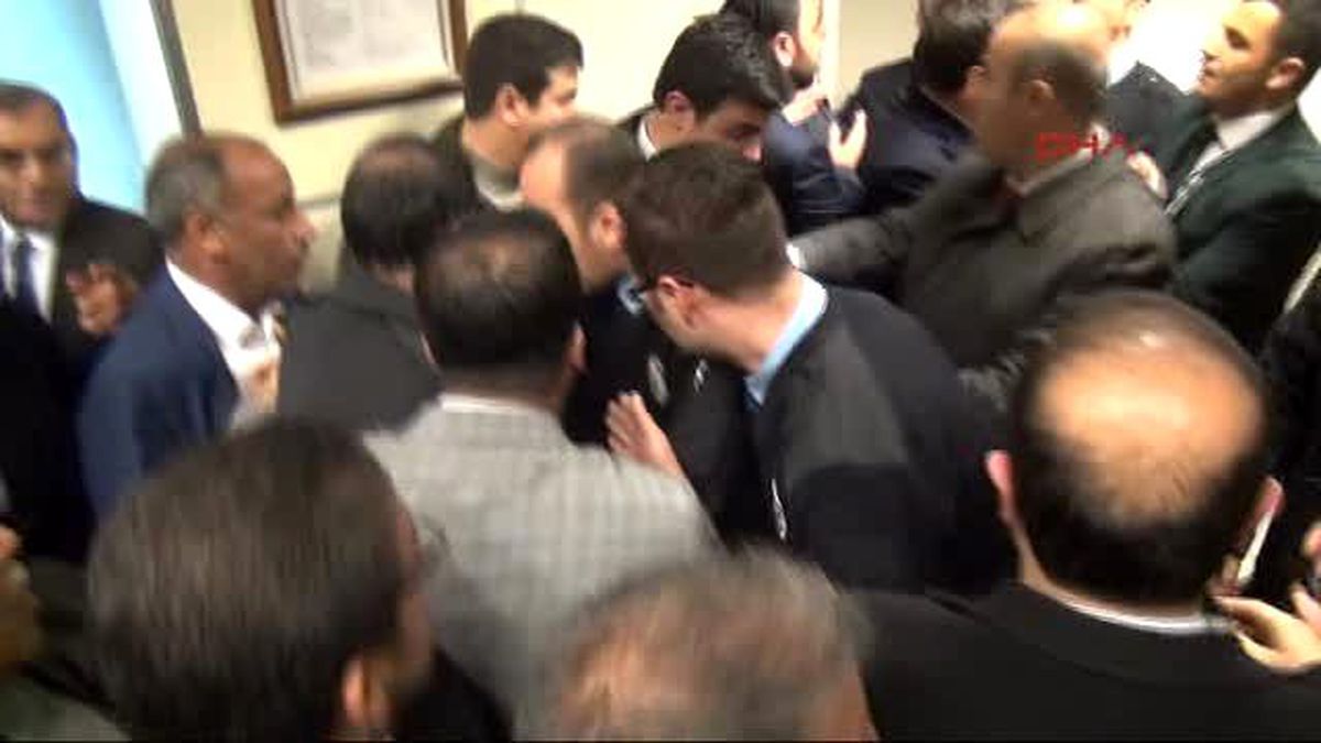Şanlıurfa Bakan Çelik\'e Şanlıurfa\'da Yoğun İlgi