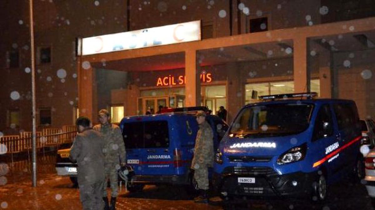 Siverek'te Öğrenci Taşıyan Minibüs Devrildi: 1 Ölü, 14 Yaralı