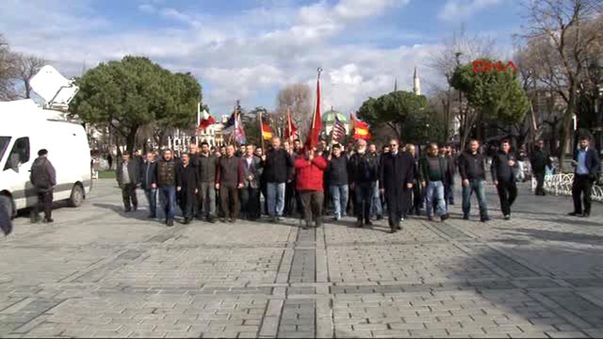 Sultanahmet Meydanı\'nda Anma Etkinlikleri