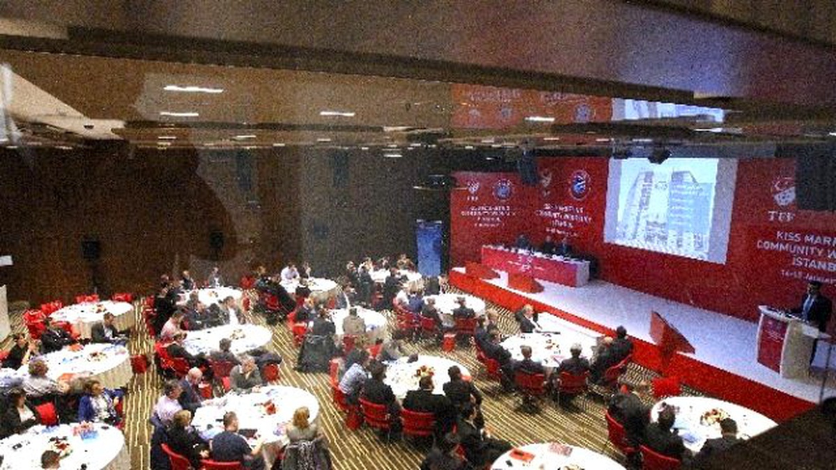 UEFA Kıss Pazarlama Semineri İstanbul\'da Başladı