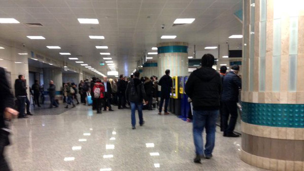 Yenikapı Metrosunda Arıza: Mahsur Kalanlar Var