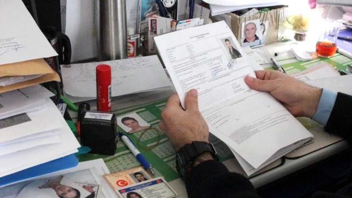 Yurt Dışına Çıkan Sürücüler, 84 Ülkede Geçerli Olan Yeni Ehliyetleri Tercih Ediyor