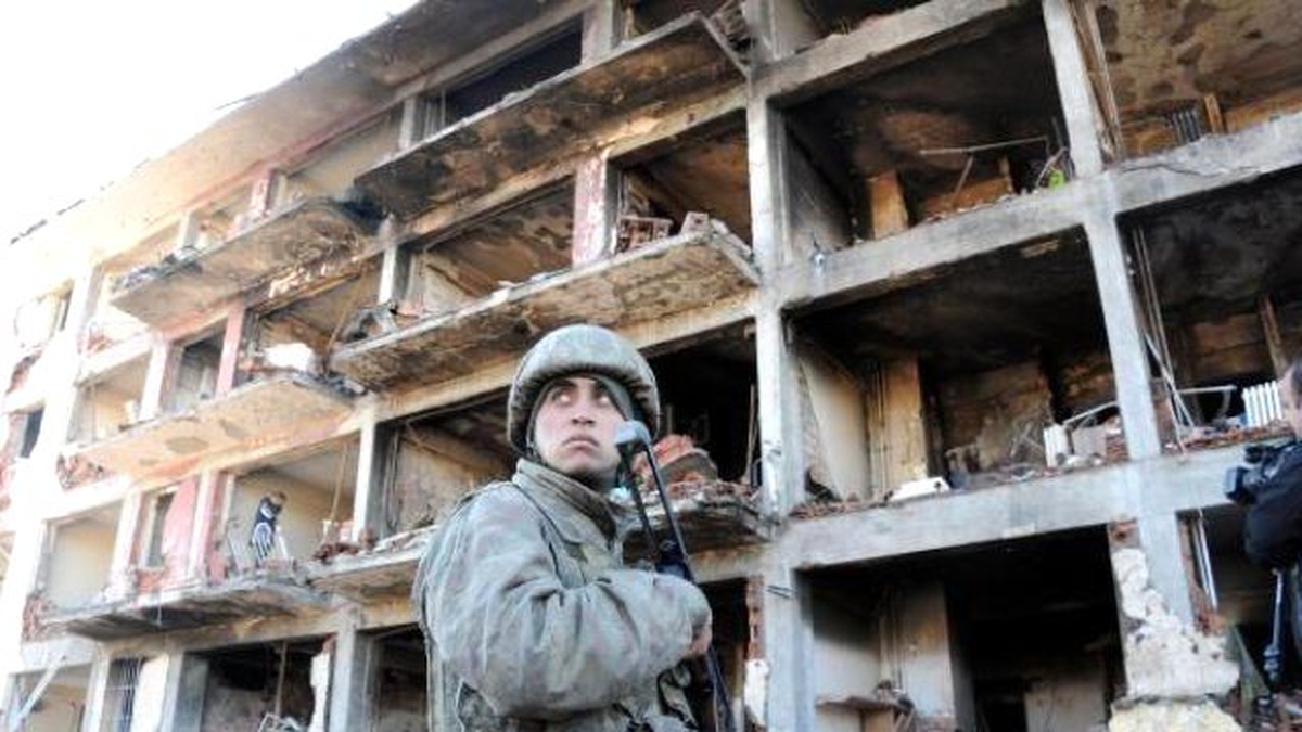 Ak Partili Eker: PKK\'nın Işid\'den Hiç Bir Farkı Yok
