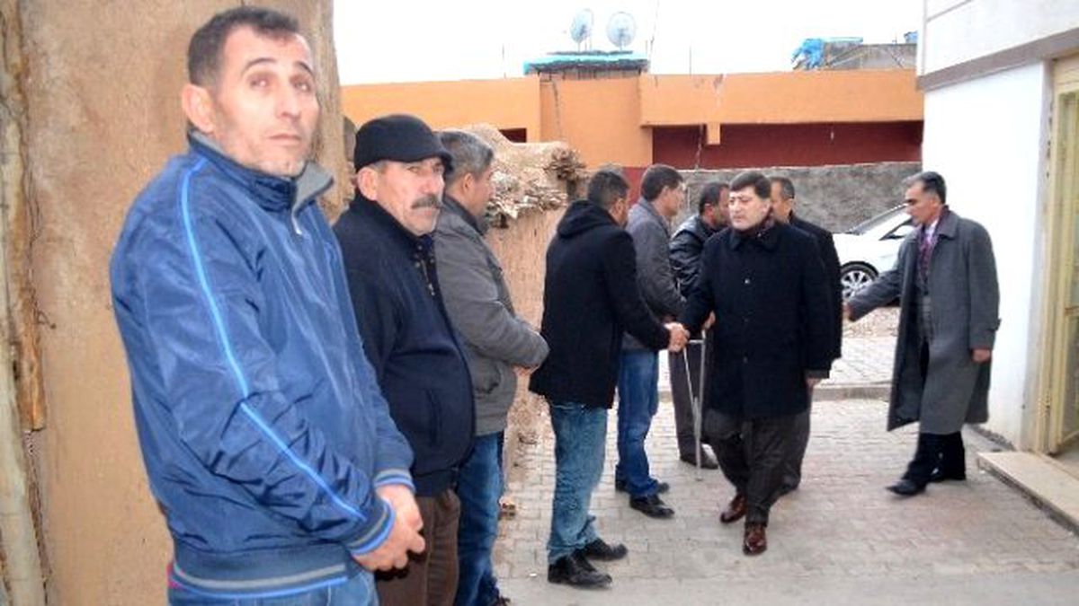 Akar, Çınar\'ı Ziyaret Etti