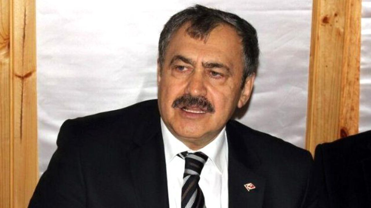 Bakan Eroğlu\'dan Bildiriye İmza Atan Akademisyenlere Tepki