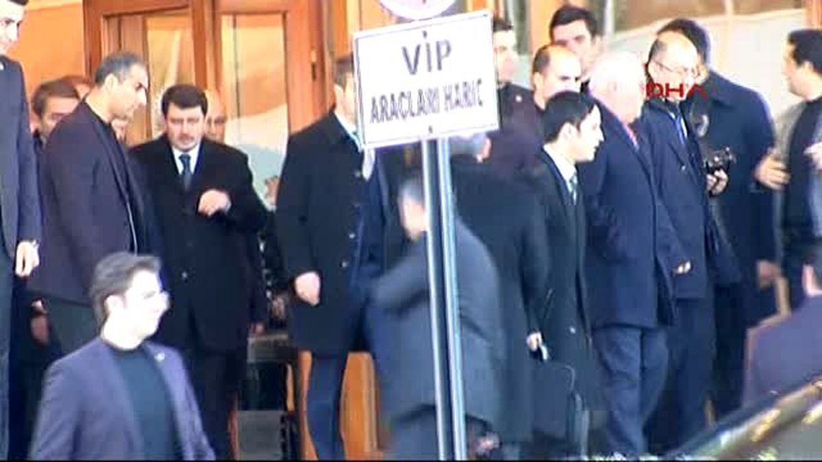 Başbakan Davutoğlu İstanbul\'da
