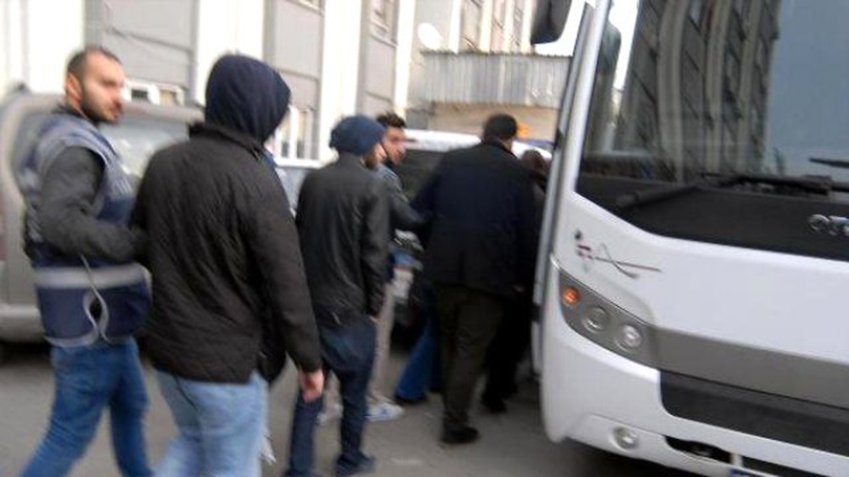 Çağrı Merkezi Dolandırıcılığında 105 Şüpheli Adliyede