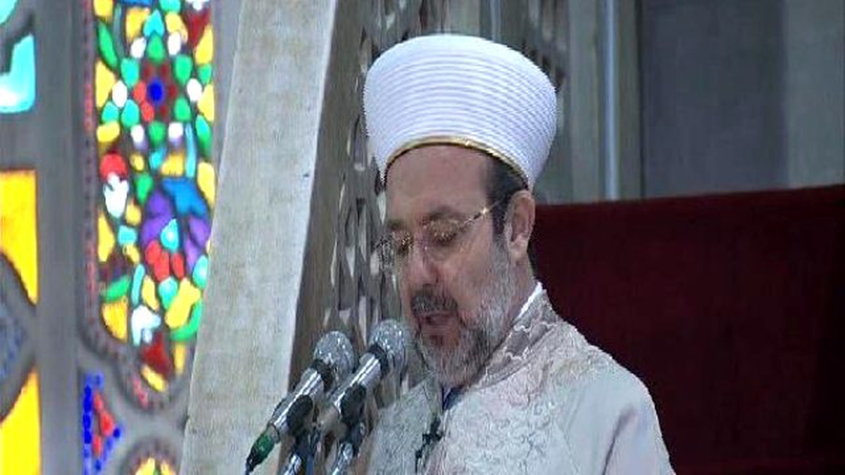 Cuma Namazını Diyanet İşleri Başkanı Görmez Kıldırdı
