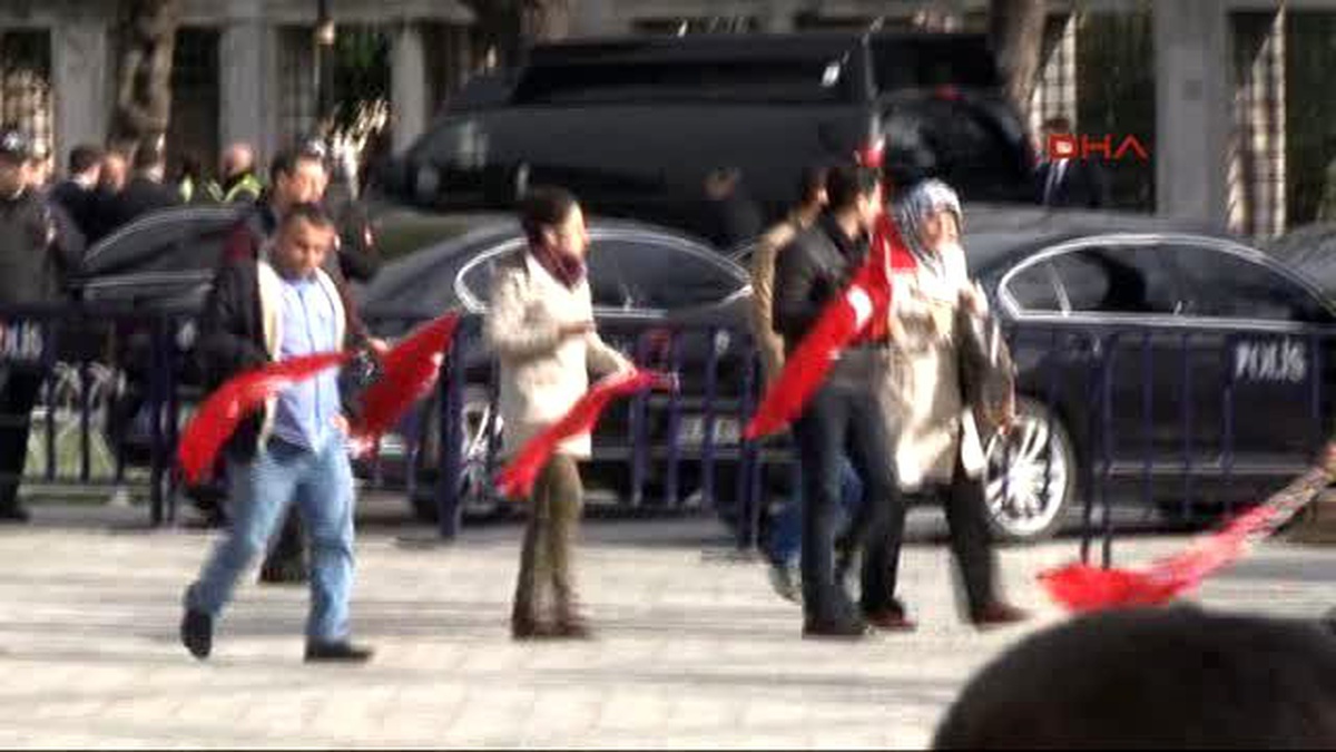 Cumhurbaşkanı Erdoğan Cuma Namazı Sonunda Cemaate Konuştu