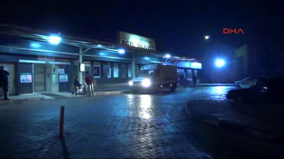 Düzce Babasını Tutuklatan Annesini Öldürüp Yol Kenarına Attı