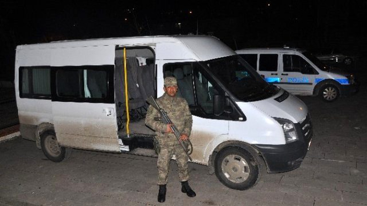 Gaziantep\'te Göçmen Kaçakçılığı Operasyonunda 19 Gözaltı