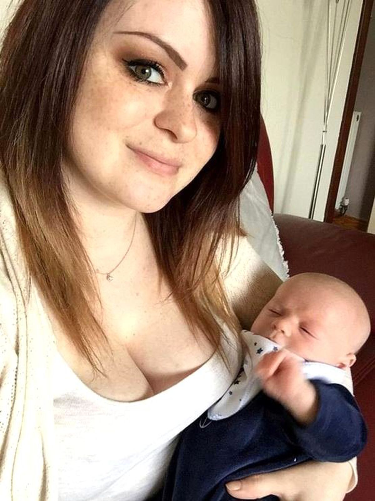 Genç Kadın, Hamileyken Hamileliğe Alerjisi Olduğunu Öğrendi