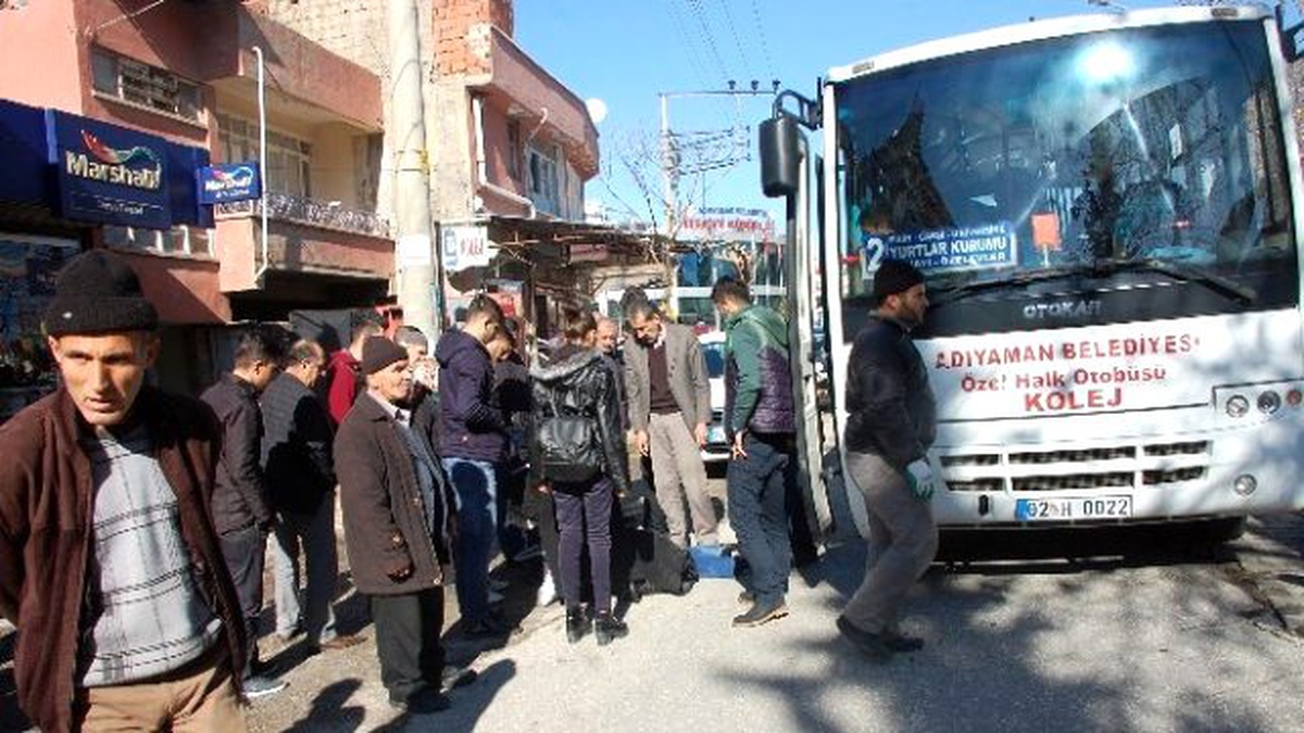 Genç Kadın Yolcu Otobüsünün Altında Kaldı