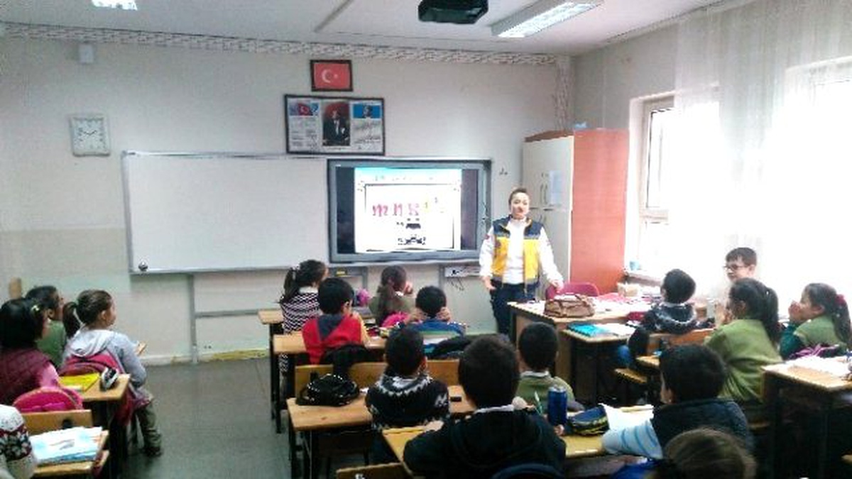 İlkokul Öğrencilerine, İlk Yardım Eğitimi Verildi