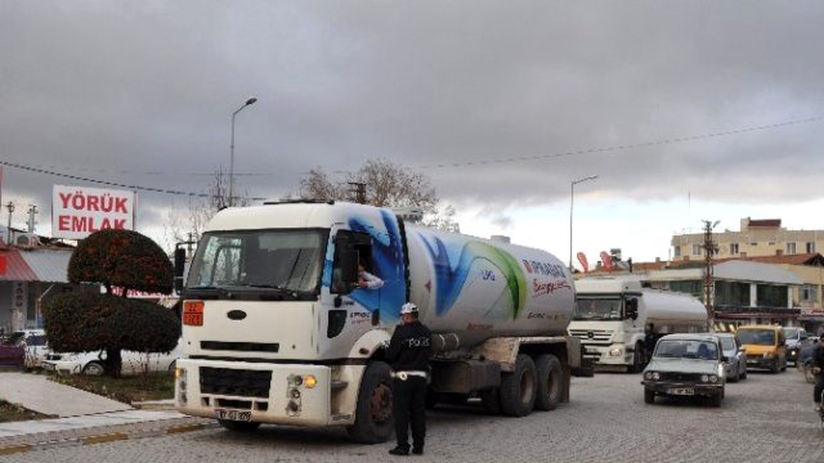 Kamyon ve Tır Girişine Taviz Yok