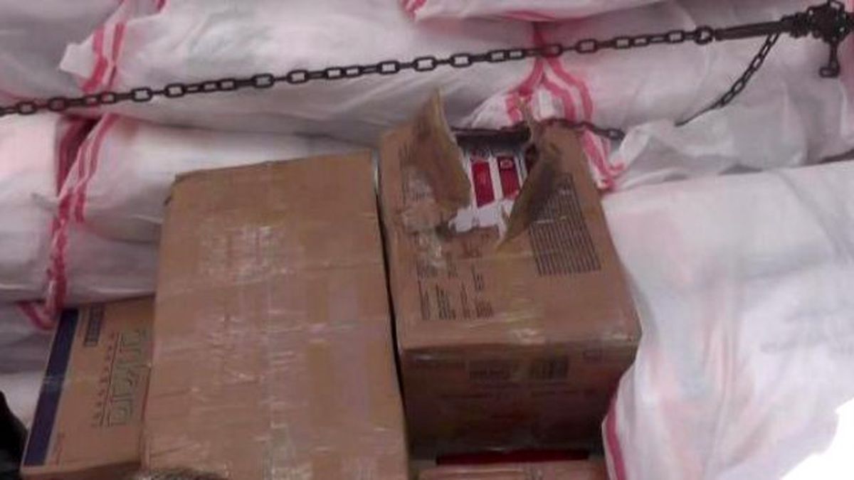 Kamyonda 10 Bin 660 Paket Kaçak Sigara Ele Geçirildi