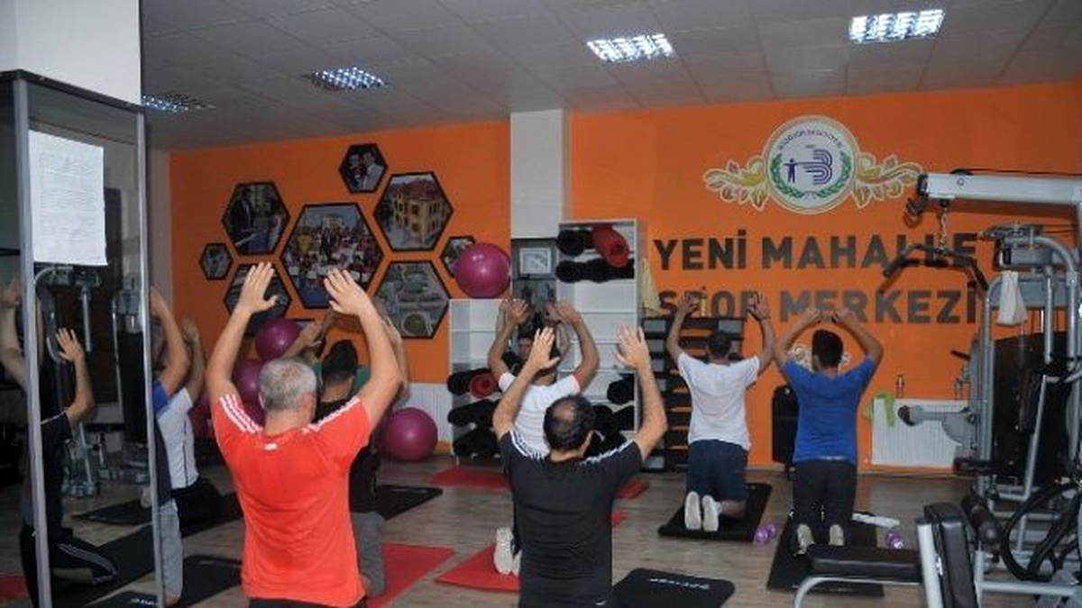 Mahalle Konaklarındaki Spor Salonları Yoğun İlgi Görüyor