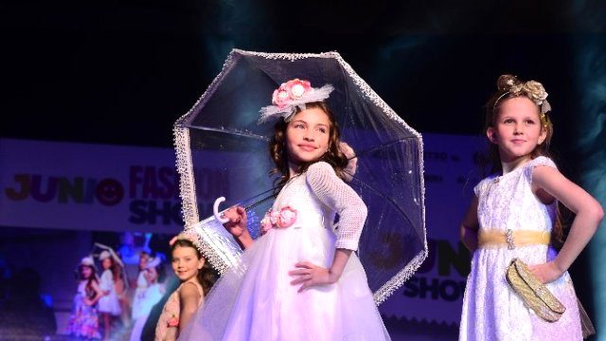 Minik Mankenler Büyüklere Taş Çıkarttı