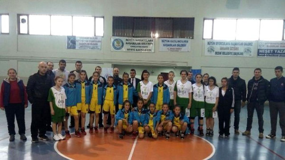 Nusaybin Sıla Ortaokulu Şampiyon Oldu