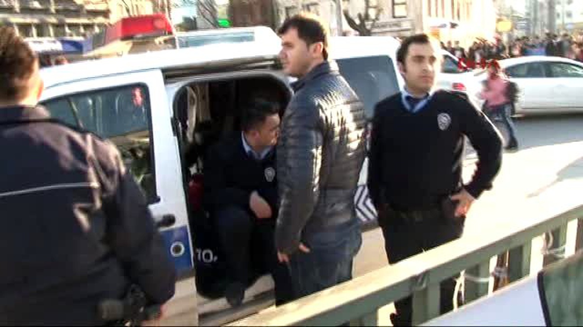 Olay Yerine Giden Polisler Kaza Yaptı: 2 Yaralı