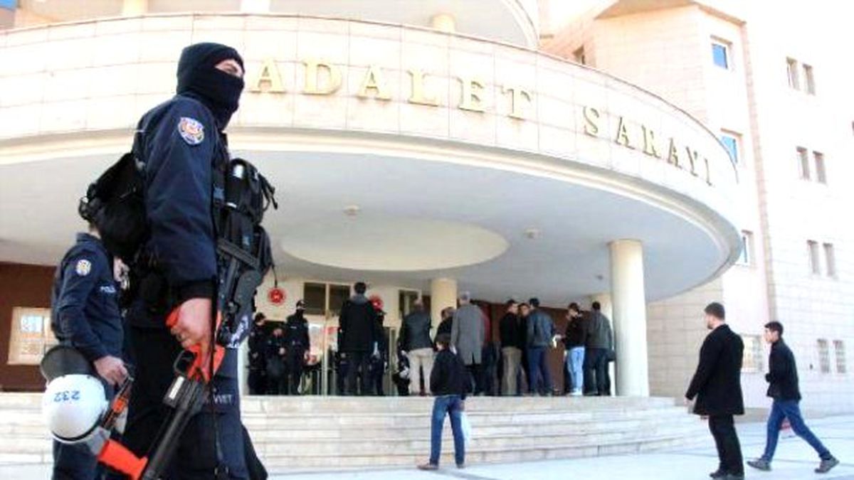 Şanlıurfa\'da Işid Operasyonunda Gözaltına 22 Şüpheli Adliyede