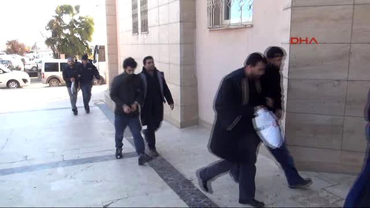 Şanlıurfa\'da Işid Operasyonunda Gözaltına 22 Şüpheli Adliyede