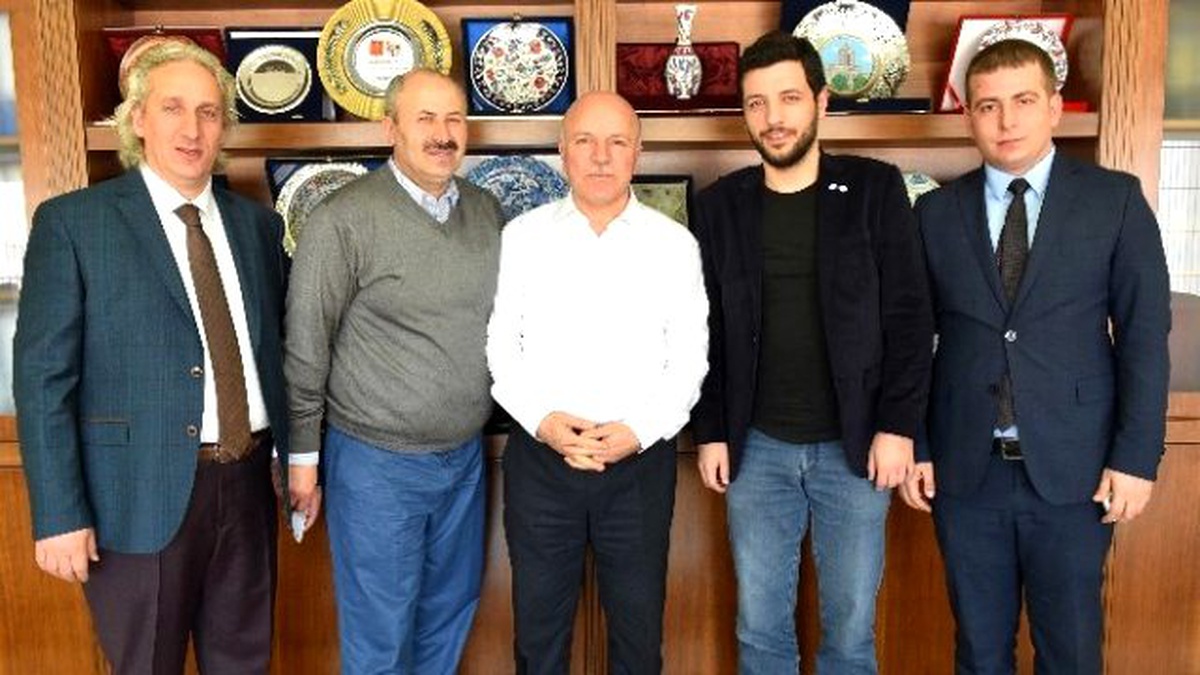 Sekmen, Almanya\'daki Belediye Modelini İnceliyor