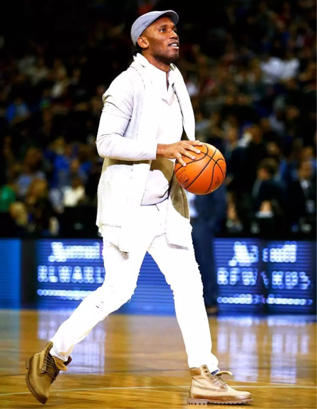 Yetenek Abidesi Drogba Parkede Şov Yaptı