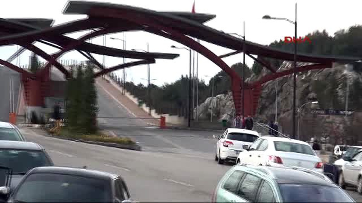 Zonguldak\'ta Bildiriyi İmzalayan Akedemisyene Gözaltı