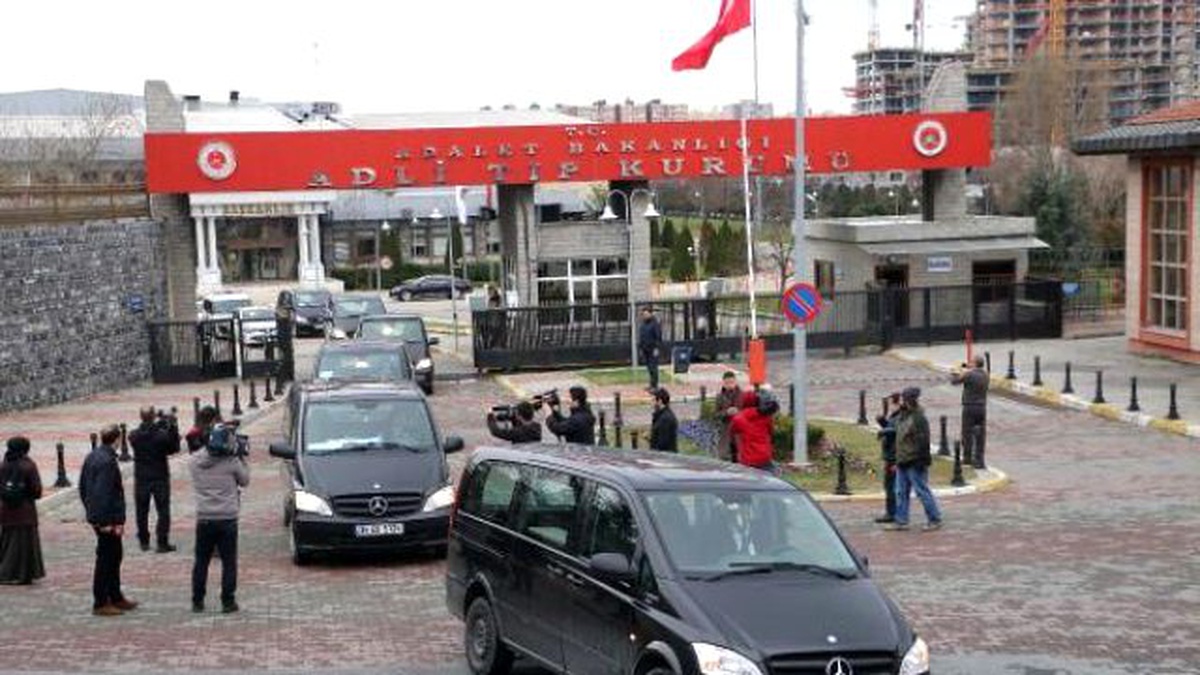 Alman Turistlerin Cenazeleri Konvoy Eşliğinde Havalimanına Götürüldü