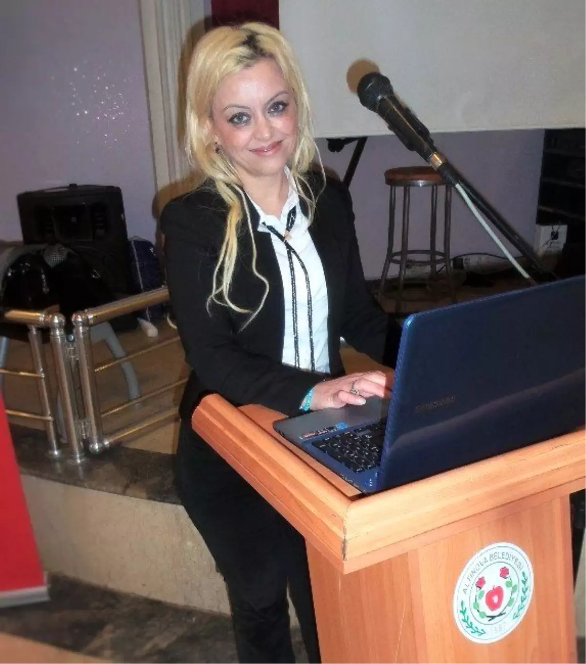 Altınovalı Öğrencilere \'Madde Bağımlılığı\' Semineri