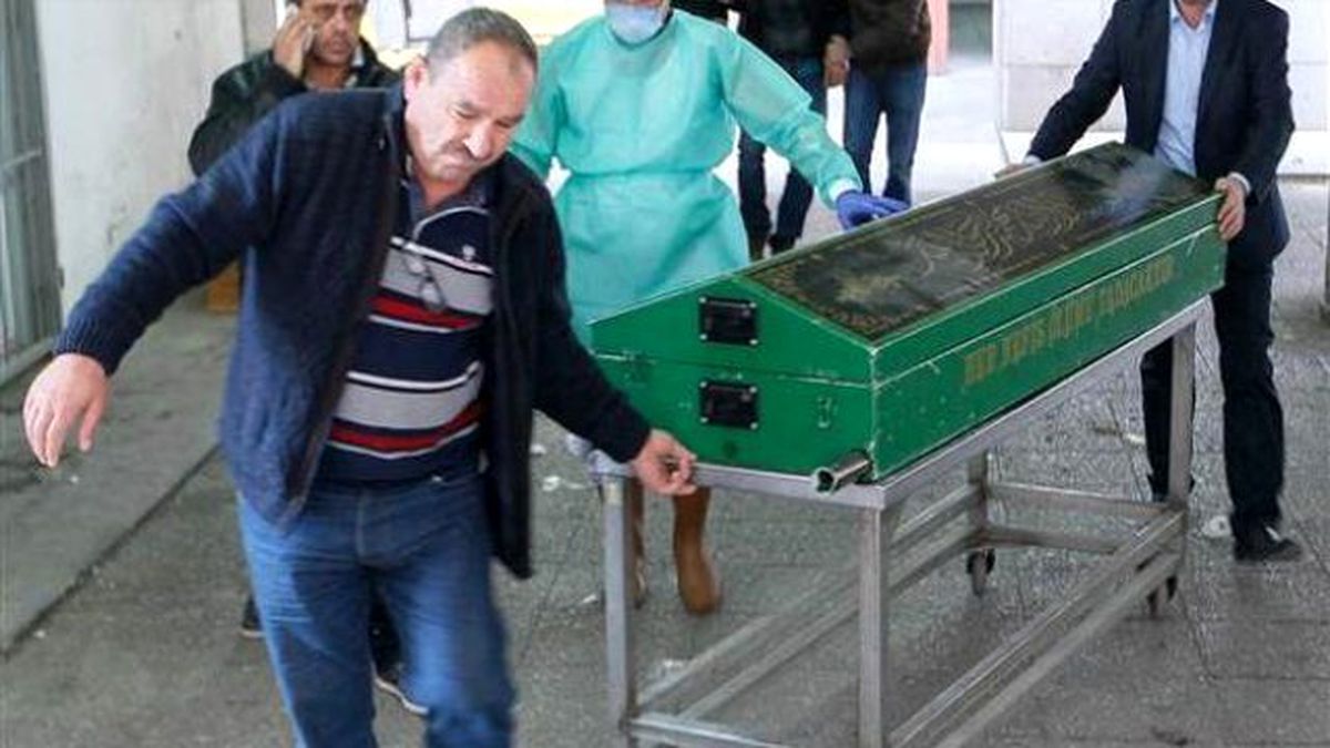 Annesinin Döverek Öldürdüğü Mert'in Babası: Özellikle Onu Dövüyordu