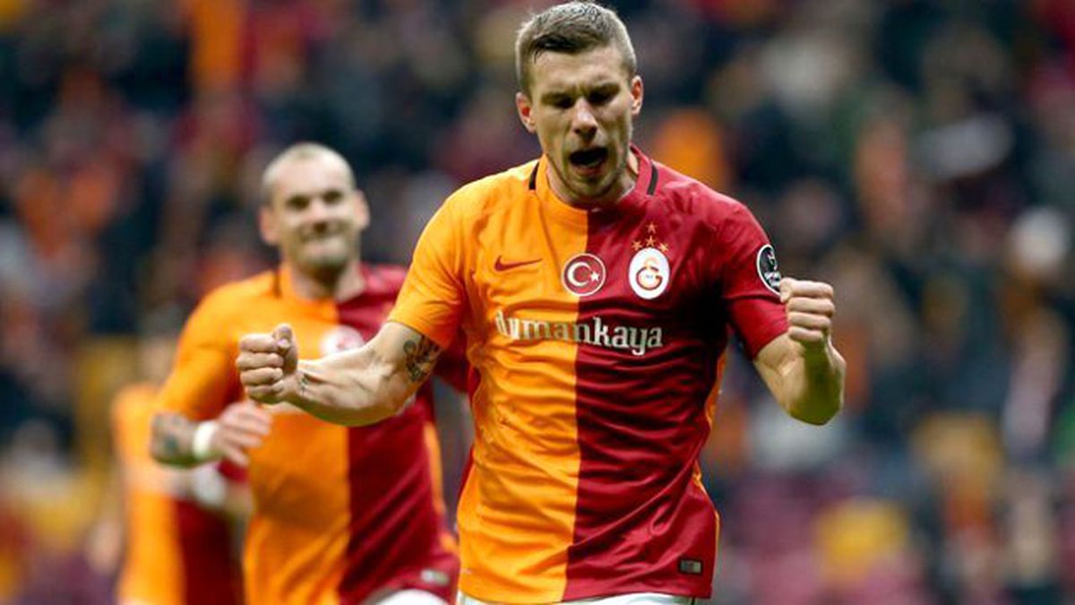 Aslan "Kafa"Yı Kullandı!