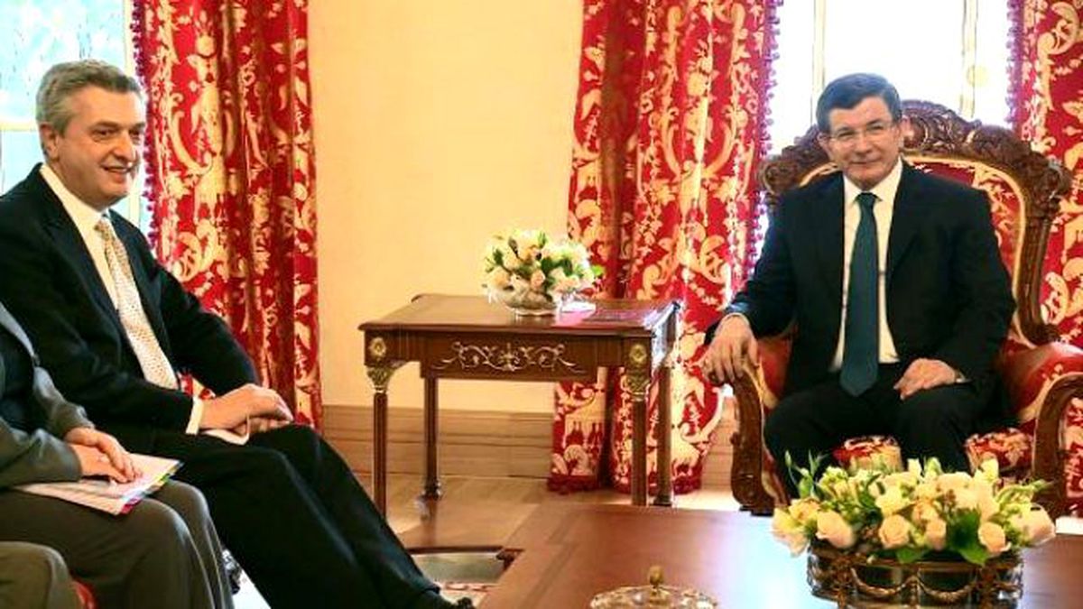 Başbakan Davutoğlu, BM Mülteciler Yüksek Komiseri Grandi\'yi Kabul Etti