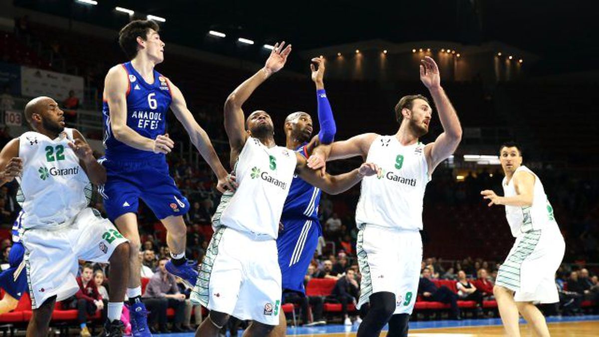 Efes, Darüşşafaka Tanımadı