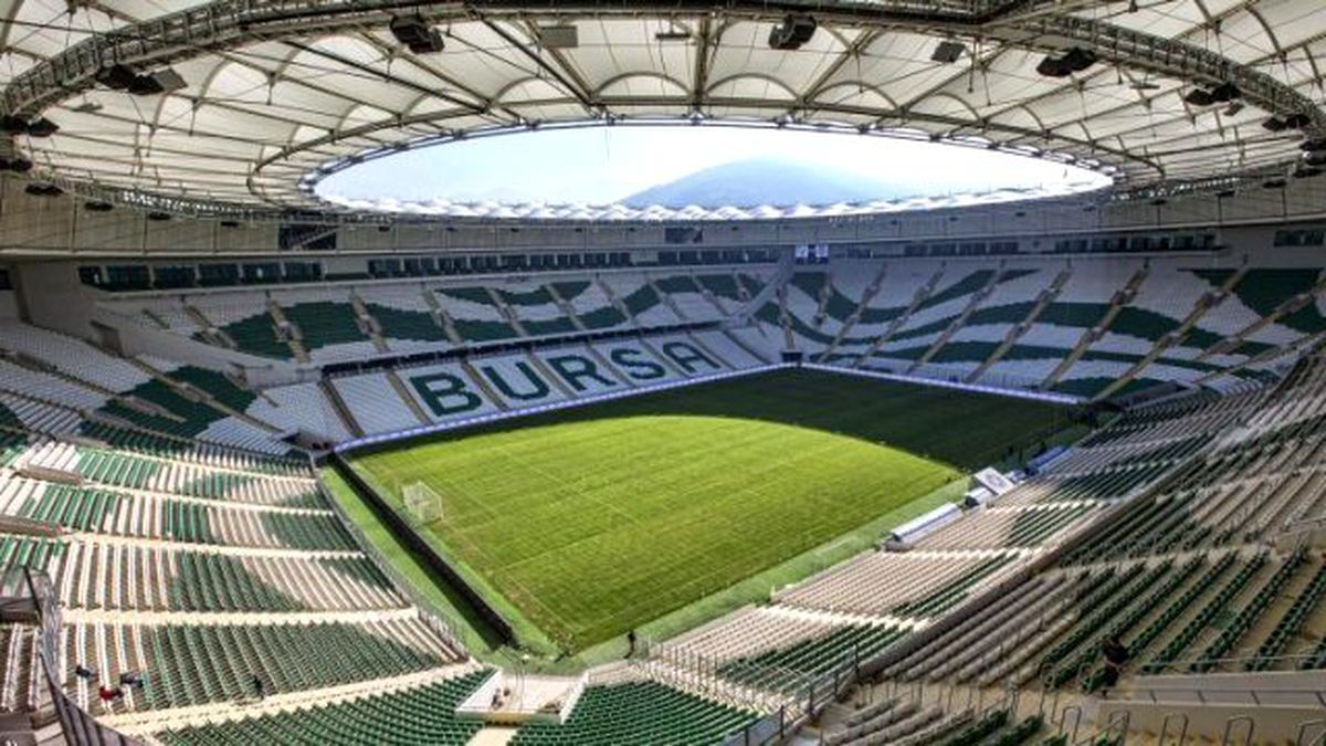 Timsah Arena Kapılarını Açıyor