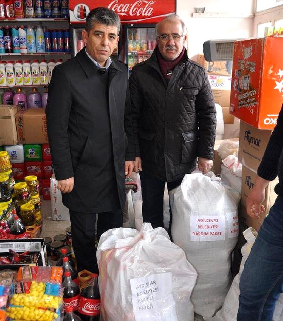 Adilcevaz\'dan Bayırbucak Türkmenleri\'ne Yardım