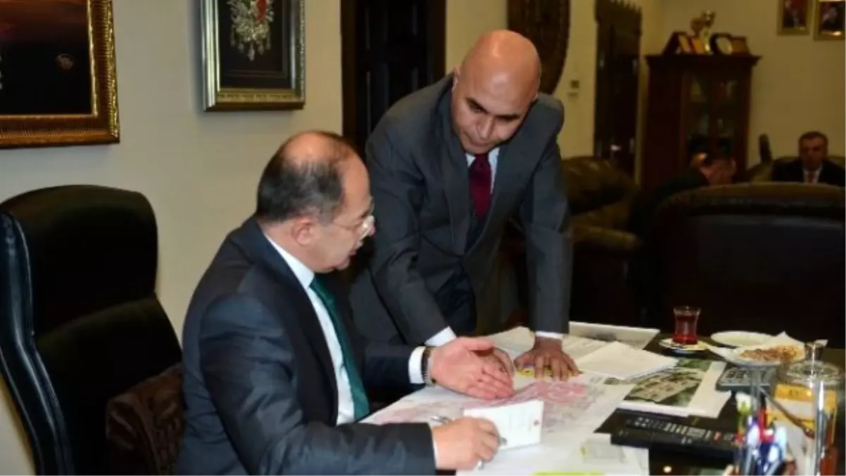 Akdağ, Seçimlere Tamamlanmış Eserlerle Git Tavsiyesi Yaptı