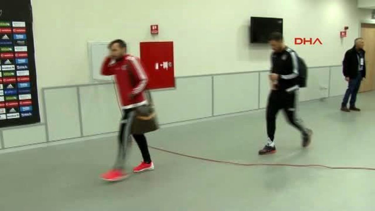 Beşiktaş - Mersin İdmanyurdu Maçına Kar Engeli 2-