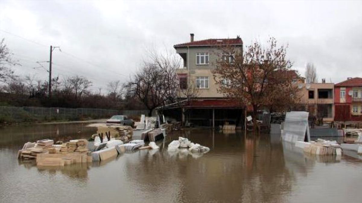 Edirne\'yi Sağanak Yağmur Vurdu
