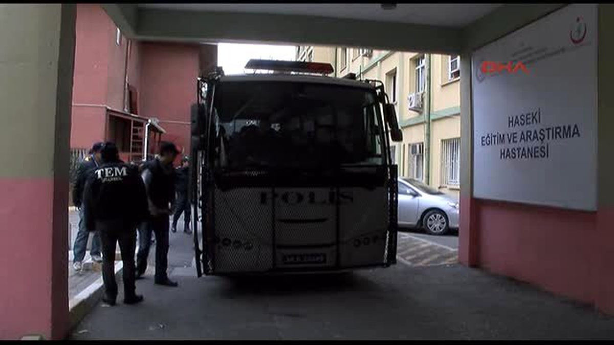 Işid Operasyonlarında Gözaltına Alınanlar Sağlık Kontrolünden Geçirildi
