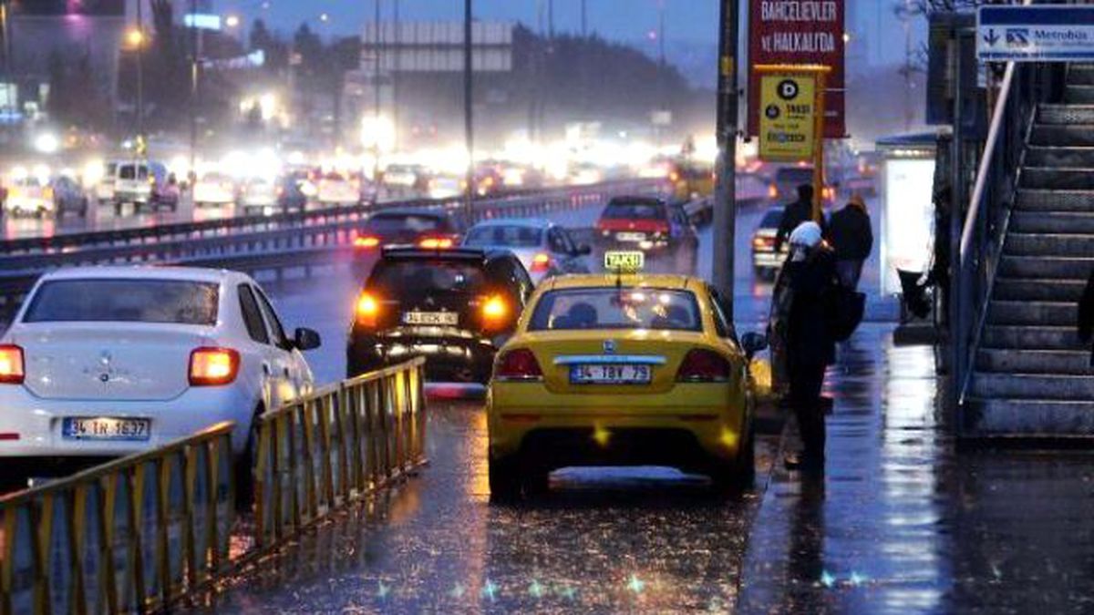 İstanbul Genelinde Etkili Yağmur