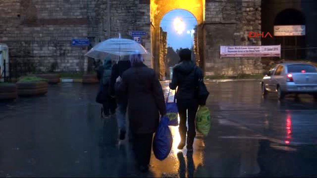 İstanbul Genelinde Etkili Yağmur