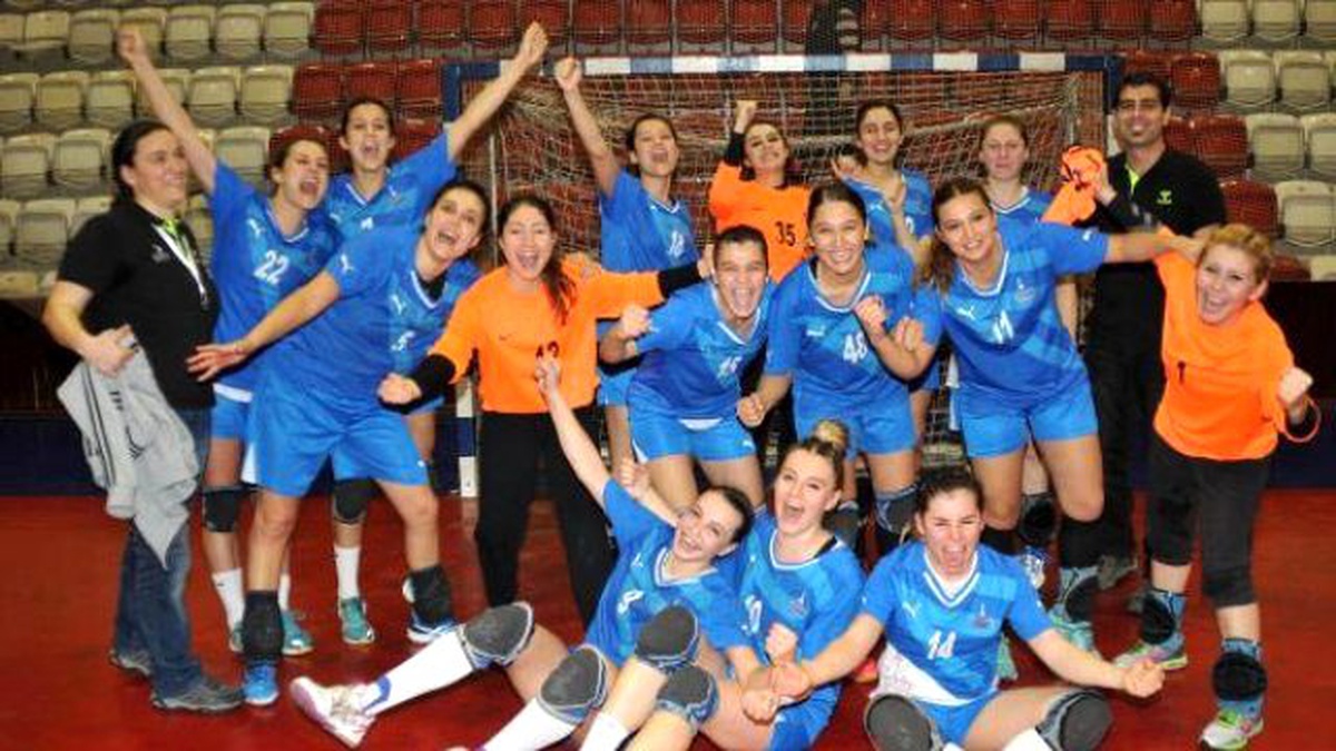 İzmir Büyükşehir Belediyespor\'da Çeyrek Final Sevinci
